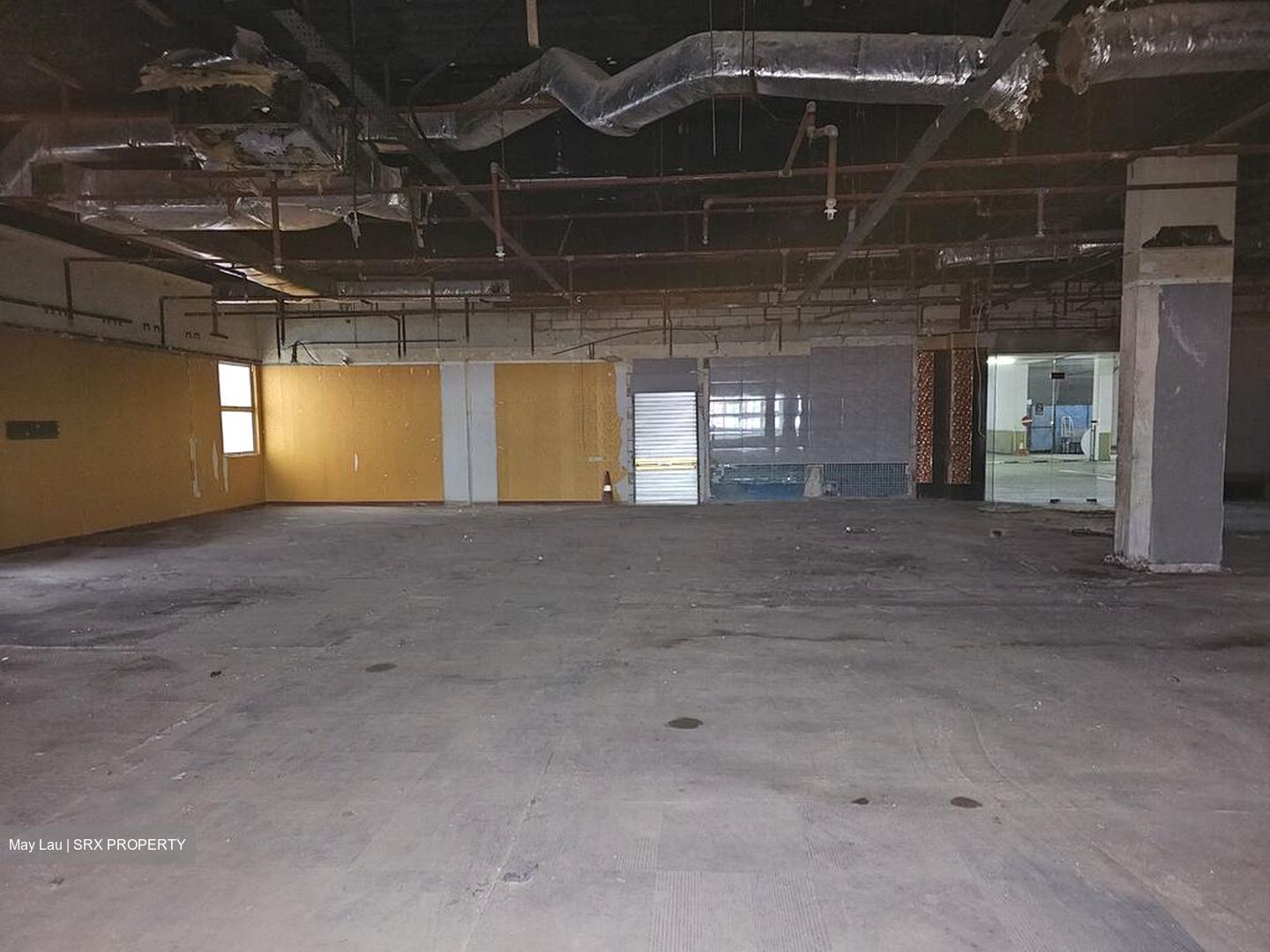 Roxy Square (D15), Retail #570469001